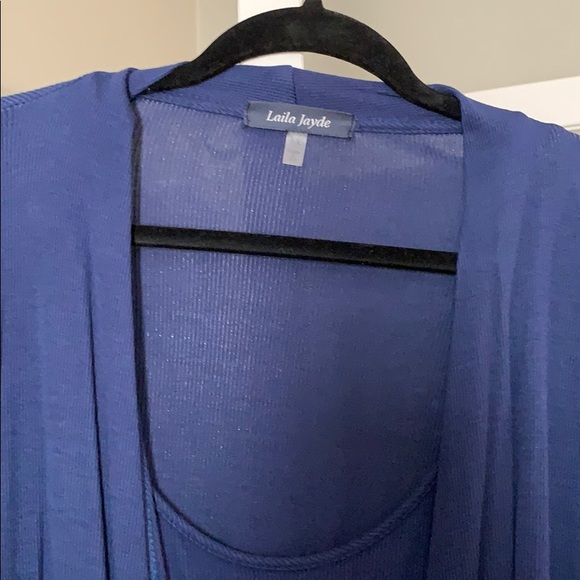 Layla Jayde wrap top - Picture 2 of 3